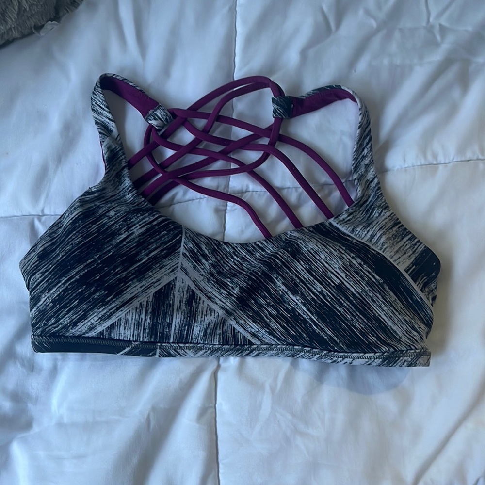 Lulu free to be bra!!